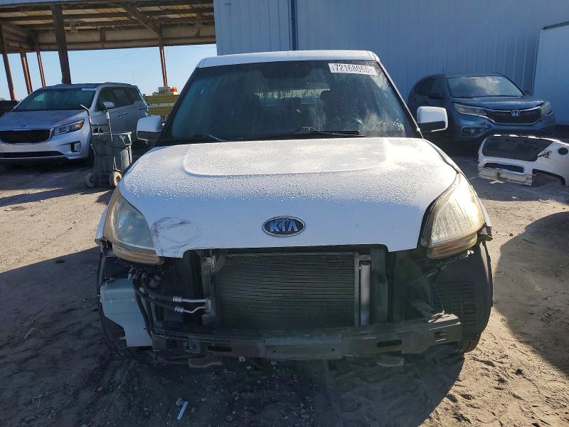 Photo 5 from auction – 2010 KIA SOUL + with VIN KNDJT2A29A7114496