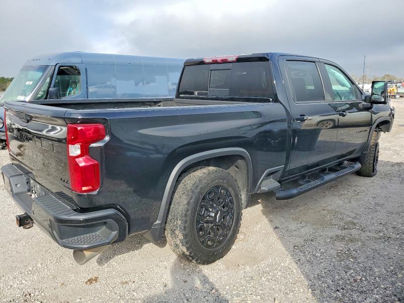 Photo 3 from auction – 2022 CHEVROLET SILVERADO with VIN 1GC4YPEY2NF236574