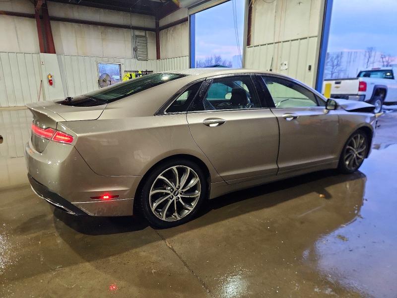 Photo 3 from auction – 2018 LINCOLN MKZ RESERV with VIN 3LN6L5F95JR617833