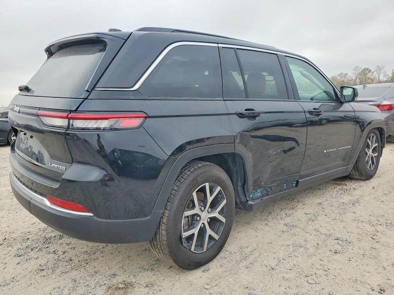 Photo 3 from auction – 2024 JEEP GRAND CHEROKEE with VIN 1C4RJGBG3RC158318