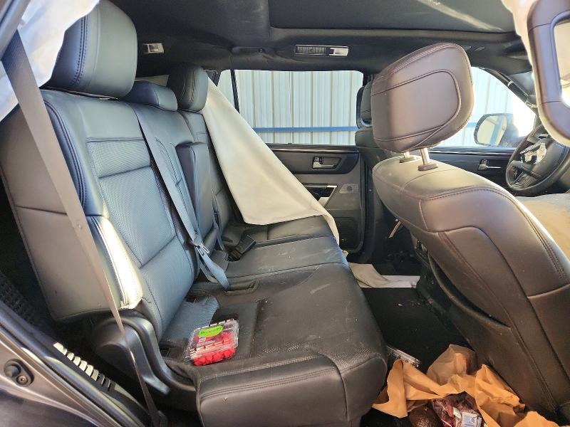 Photo 11 from auction – 2025 TOYOTA SEQUOIA SR with VIN 7SVAAABA2SX062528