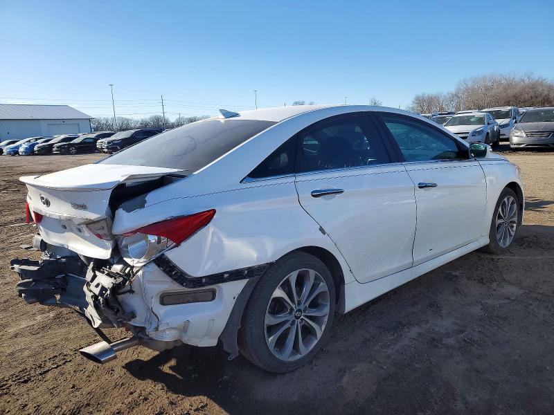 Photo 3 from auction – 2014 HYUNDAI SONATA SE with VIN 5NPEC4AC3EH855217