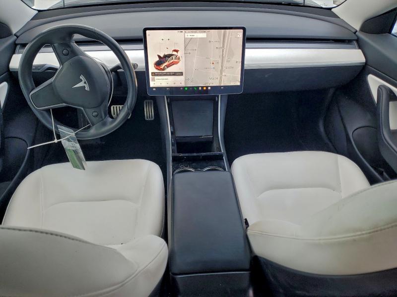 Photo 8 from auction – 2018 TESLA MODEL 3 with VIN 5YJ3E1EB2JF081584
