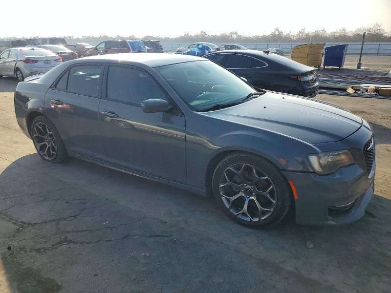 Photo 4 from auction – 2017 CHRYSLER 300 S with VIN 2C3CCABG4HH544923