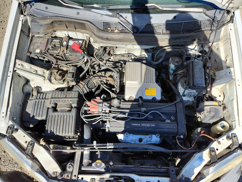 Photo 12 from auction – 2001 HONDA CR-V EX with VIN JHLRD18641C044595
