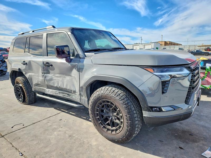 Photo 4 from auction – 2024 LEXUS GX 460 PRE with VIN JTJTBCDX6R5029192