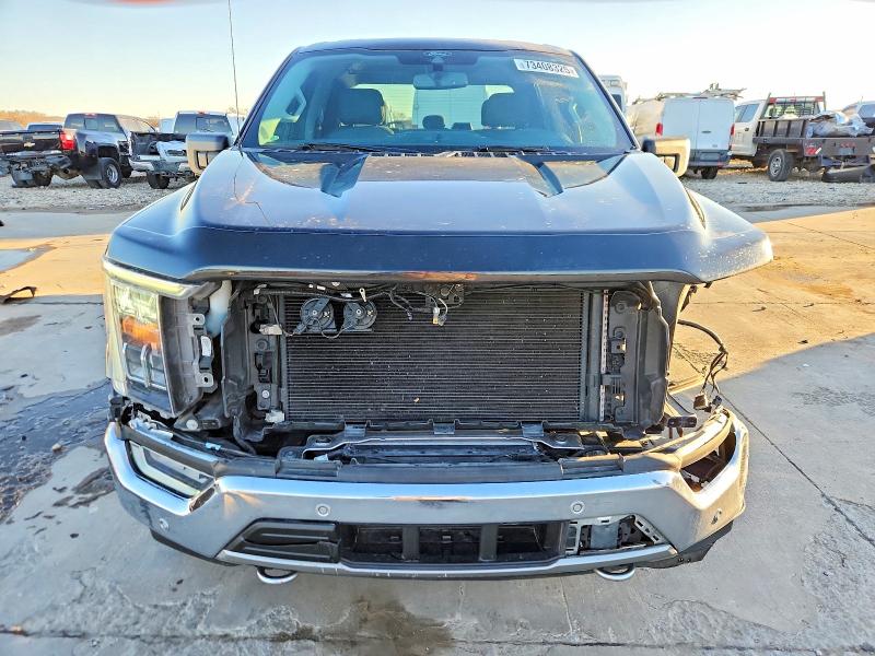 Photo 5 from auction – 2021 FORD F150 SUPER with VIN 1FTFW1E89MFA23969