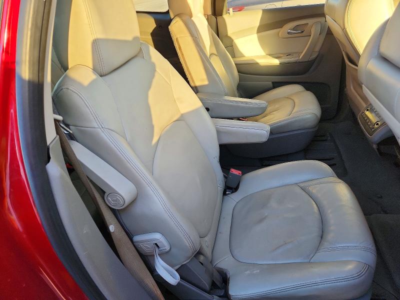 Photo 11 from auction – 2012 CHEVROLET TRAVERSE L with VIN 1GNKRJED8CJ196775