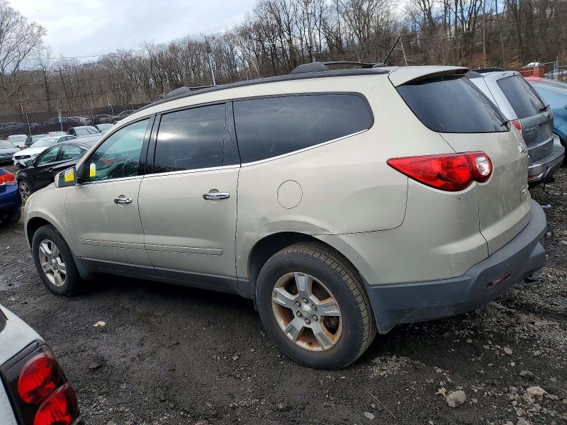 Photo 2 from auction – 2011 CHEVROLET TRAVERSE L with VIN 1GNKRGED4BJ323555