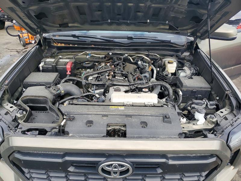 Photo 11 from auction – 2024 TOYOTA TACOMA DOU with VIN 3TMLB5JN4RM052529