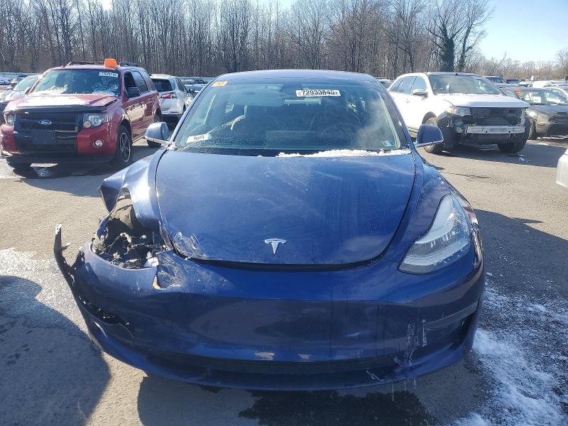 Photo 5 from auction – 2018 TESLA MODEL 3 with VIN 5YJ3E1EB8JF133879