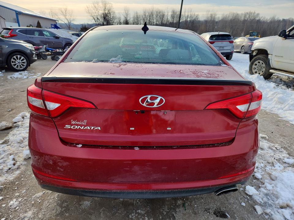 Photo 6 from auction – 2015 HYUNDAI SONATA SE with VIN 5NPE24AF4FH153146