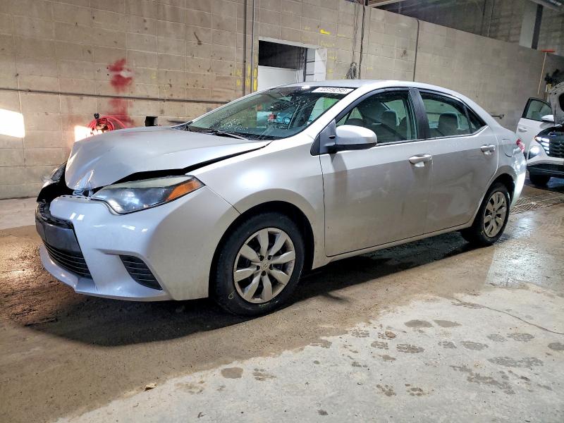 TOYOTA COROLLA L 2015 with VIN 5YFBURHE2FP345062 - Photo from auction