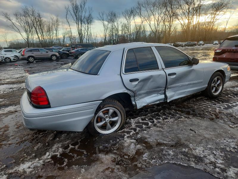 Photo 3 from auction – 2008 FORD CROWN VICT with VIN 2FAFP71V28X166256