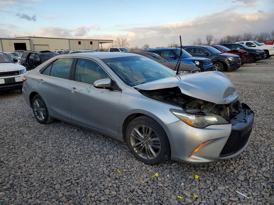 Photo 4 from auction – 2015 TOYOTA CAMRY LE with VIN 4T1BF1FK0FU022373