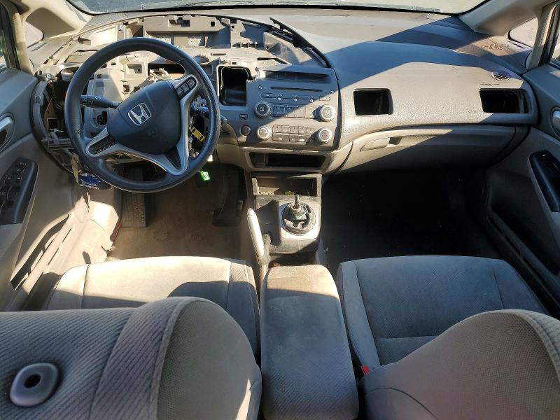 Photo 8 from auction – 2010 HONDA CIVIC LX with VIN 19XFA1E58AE053555