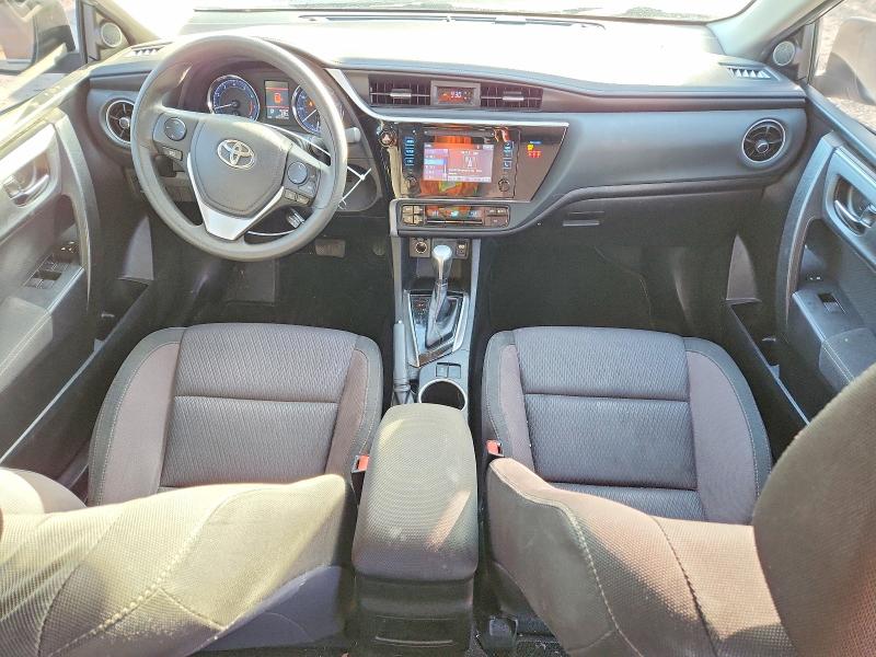 Photo 8 from auction – 2018 TOYOTA COROLLA with VIN 5YFBURHE5JP831731