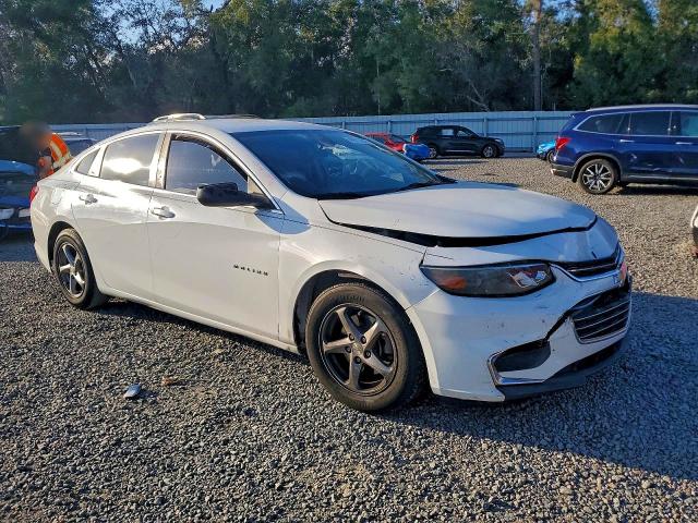 Photo 4 from auction – 2017 CHEVROLET MALIBU LS with VIN 1G1ZB5ST7HF229220