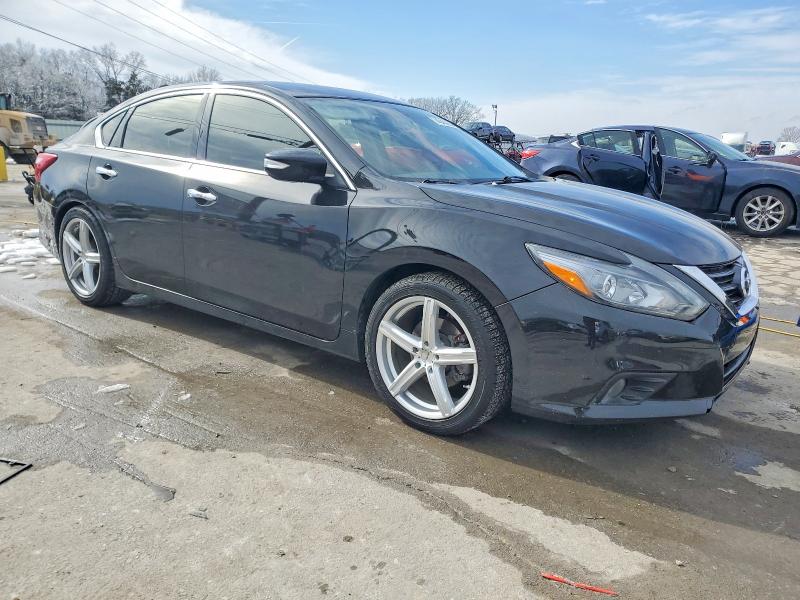 Photo 4 from auction – 2017 NISSAN ALTIMA with VIN 1N4BL3AP7HC110928
