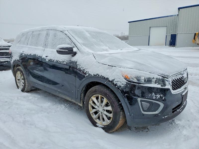 Photo 4 from auction – 2017 KIA SORENTO with VIN 5XYPG4A34HG241561