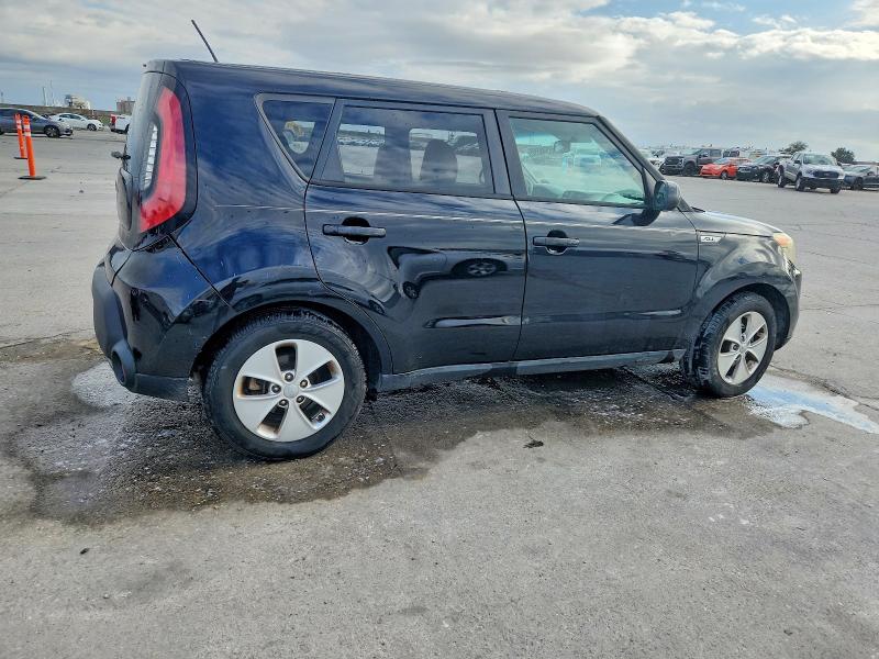 Photo 3 from auction – 2015 KIA SOUL with VIN KNDJN2A29F7147970