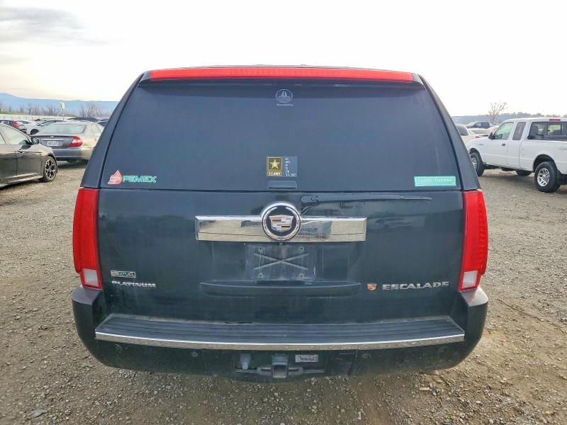 Photo 6 from auction – 2010 CADILLAC ESCALADE P with VIN 1GYUKDEF7AR225166
