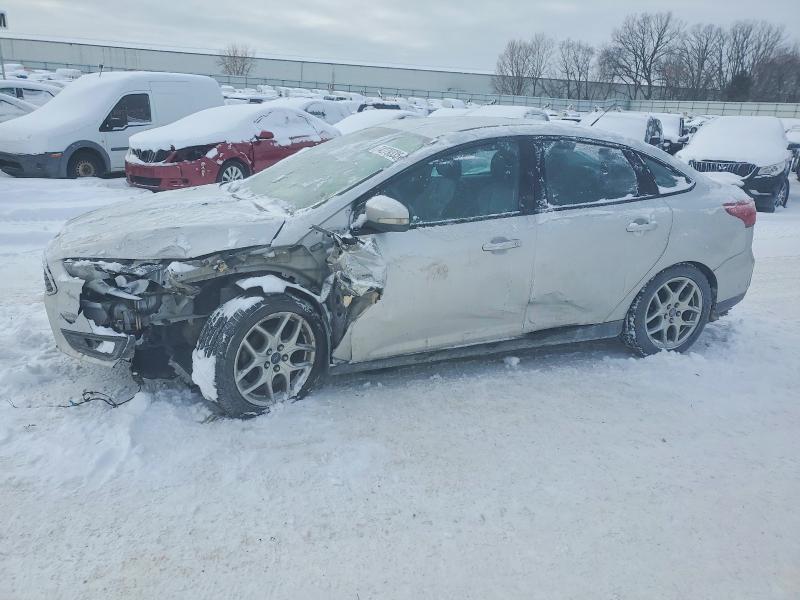 FORD FOCUS SE 2015 with VIN 1FADP3F25FL356089 - Photo from auction