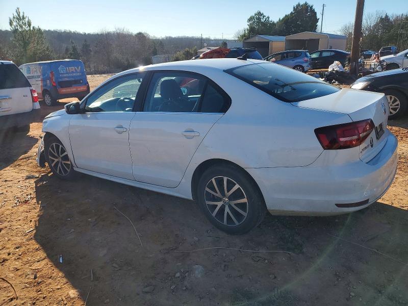 Photo 2 from auction – 2017 VOLKSWAGEN JETTA SE with VIN 3VWDB7AJ2HM386325