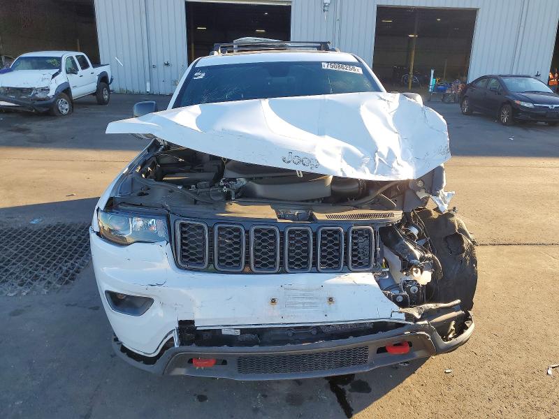 Photo 5 from auction – 2017 JEEP GRAND CHER with VIN 1C4RJFLG6HC712118