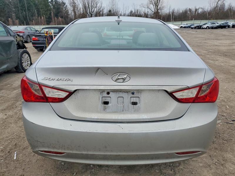 Photo 6 from auction – 2012 HYUNDAI SONATA GLS with VIN 5NPEB4ACXCH312219