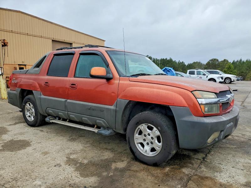 Photo 4 from auction – 2002 CHEVROLET AVALANCHE with VIN 3GNEK13T02G293318