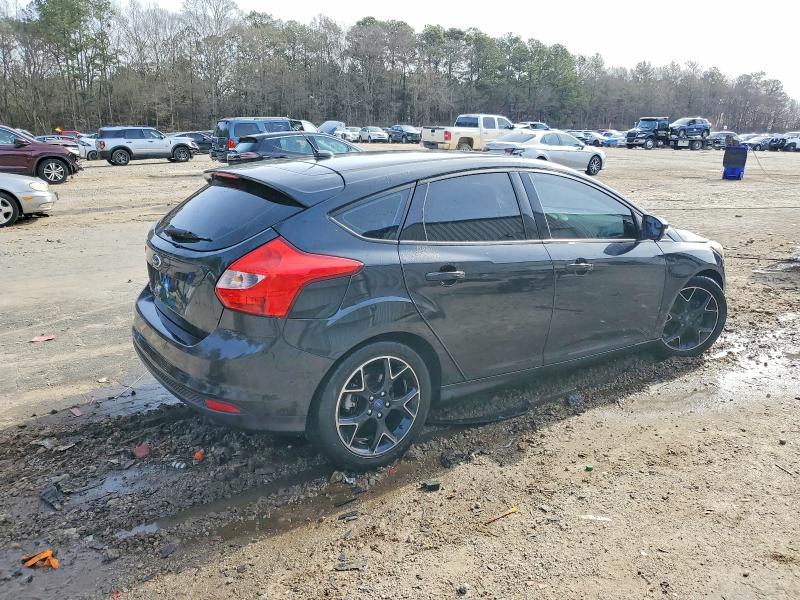Photo 3 from auction – 2014 FORD FOCUS SE with VIN 1FADP3K28EL409078