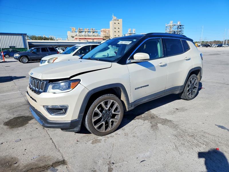 JEEP COMPASS 2019 with VIN 3C4NJDCB2KT818360 - Photo from auction