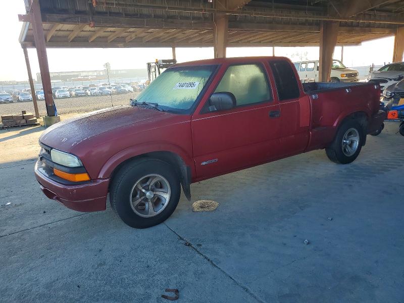 CHEVROLET S TRUCK S1 2003 with VIN 1GCCS19H038257543 - Photo from auction
