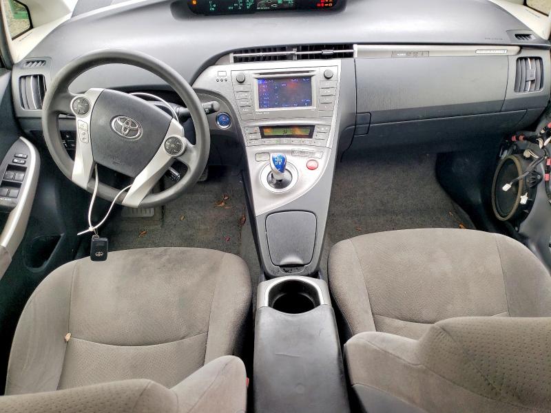 Photo 8 from auction – 2014 TOYOTA PRIUS PLUG with VIN JTDKN3DP4E3060808