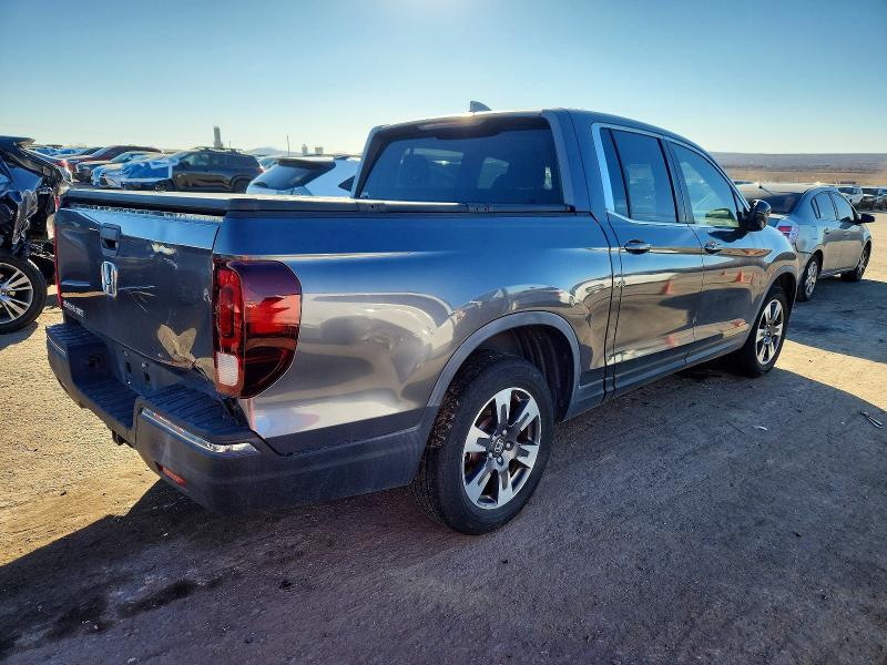 Photo 3 from auction – 2017 HONDA RIDGELINE with VIN 5FPYK2F61HB001926
