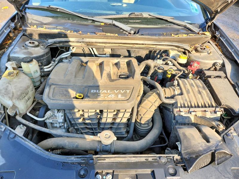 Photo 11 from auction – 2012 CHRYSLER 200 LX with VIN 1C3CCBAB1CN304403