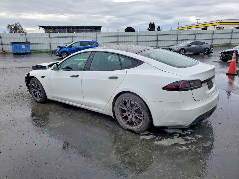 Photo 2 from auction – 2022 TESLA MODEL S with VIN 5YJSA1E5XNF476880