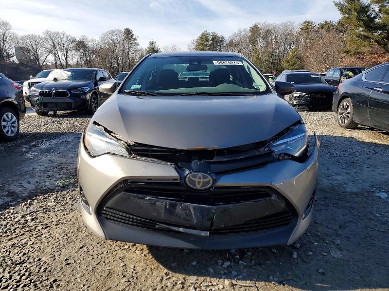 Photo 5 from auction – 2018 TOYOTA COROLLA L with VIN 5YFBURHEXJP755844