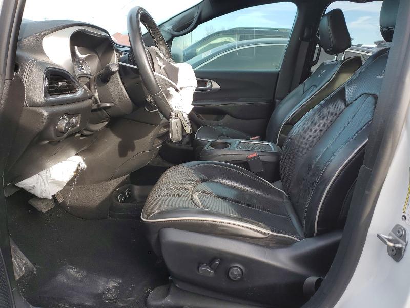 Photo 7 from auction – 2019 CHRYSLER PACIFICA L with VIN 2C4RC1GG0KR588031