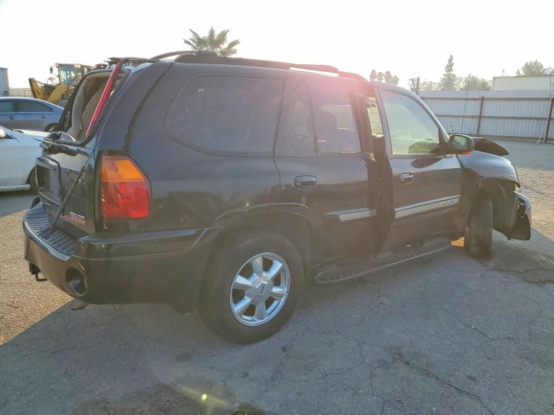 Photo 3 from auction – 2005 GMC ENVOY with VIN 1GKDT13S552386801