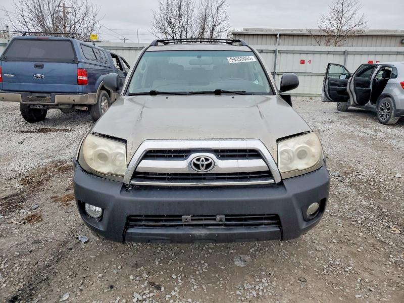 Photo 5 from auction – 2006 TOYOTA 4RUNNER SR with VIN JTEZU14R960075228