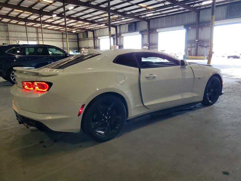 Photo 3 from auction – 2019 CHEVROLET CAMARO with VIN 1G1FE1R79K0154624