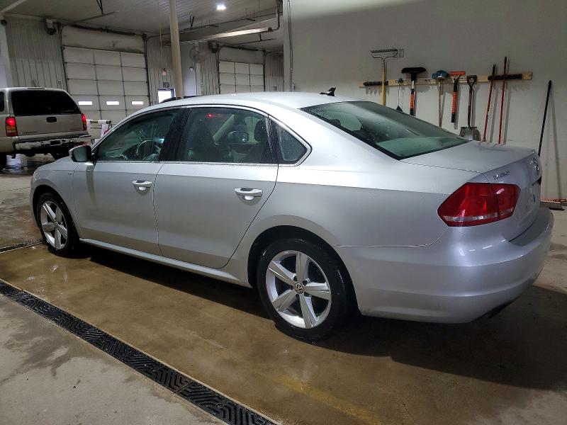 Photo 2 from auction – 2014 VOLKSWAGEN PASSAT S with VIN 1VWAS7A34EC034316