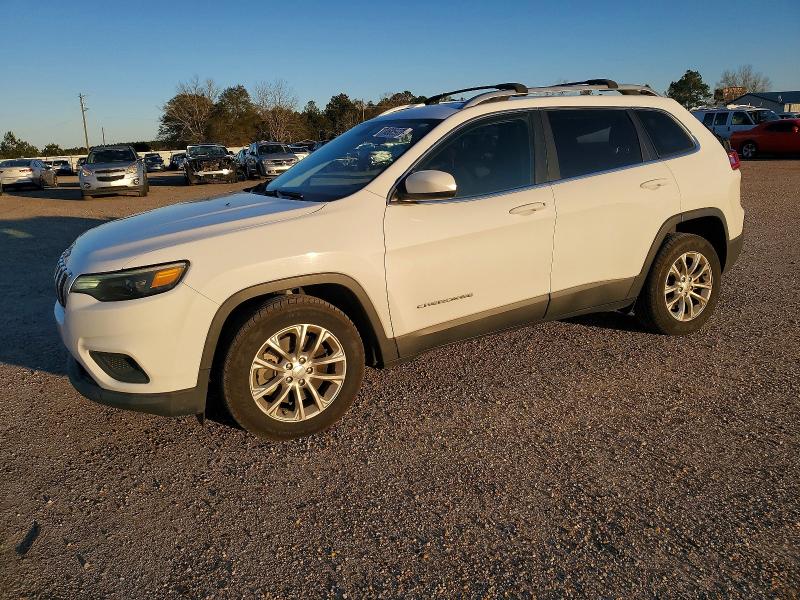 JEEP CHEROKEE L 2019 with VIN 1C4PJLCB1KD365809 - Photo from auction