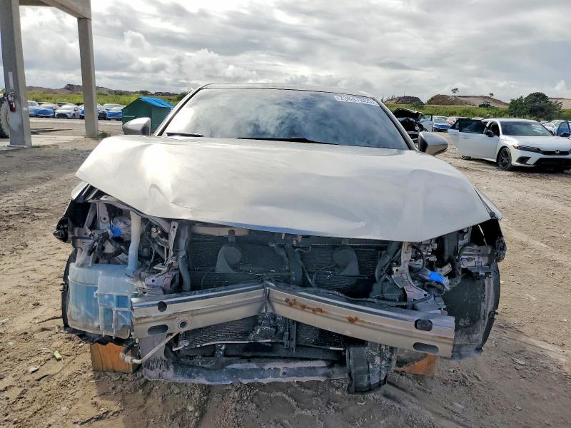 Photo 5 from auction – 2015 LEXUS ES 300H with VIN JTHBW1GGXF2092861