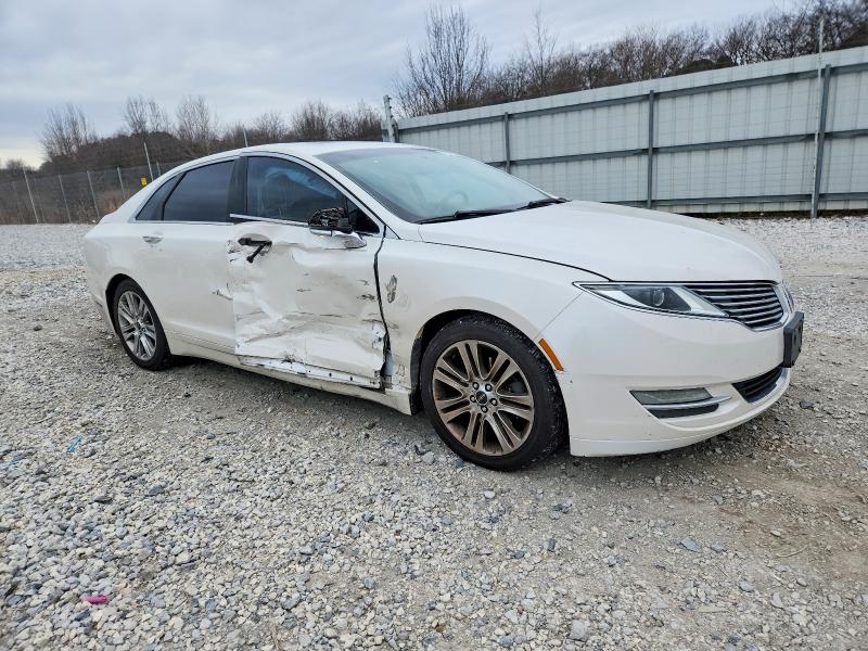 Photo 4 from auction – 2014 LINCOLN MKZ with VIN 3LN6L2G91ER811682