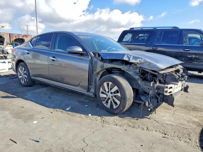 Photo 4 from auction – 2019 NISSAN ALTIMA with VIN 1N4BL4BV2KC247589