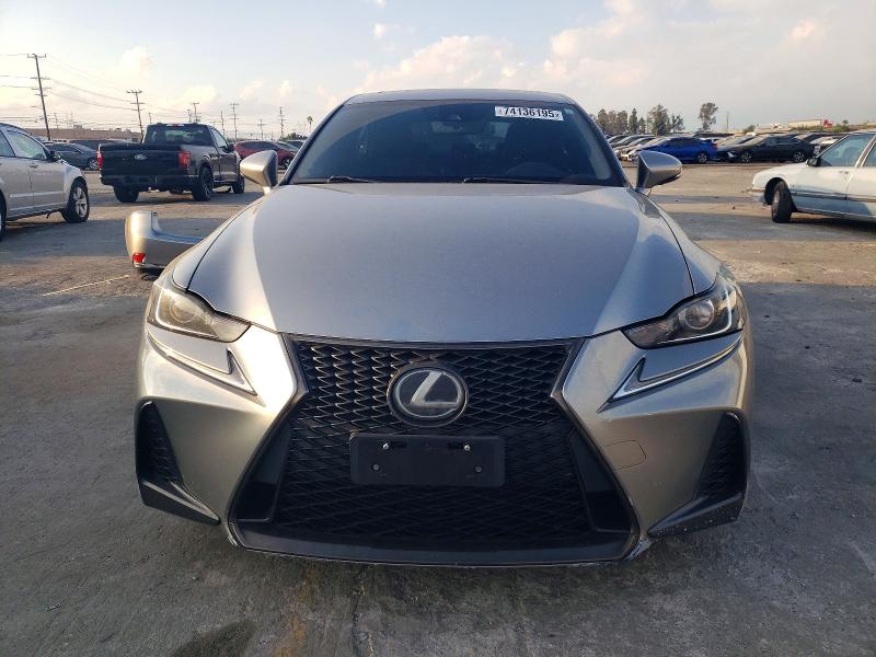 Photo 5 from auction – 2017 LEXUS IS 200T with VIN JTHBA1D25H5049702