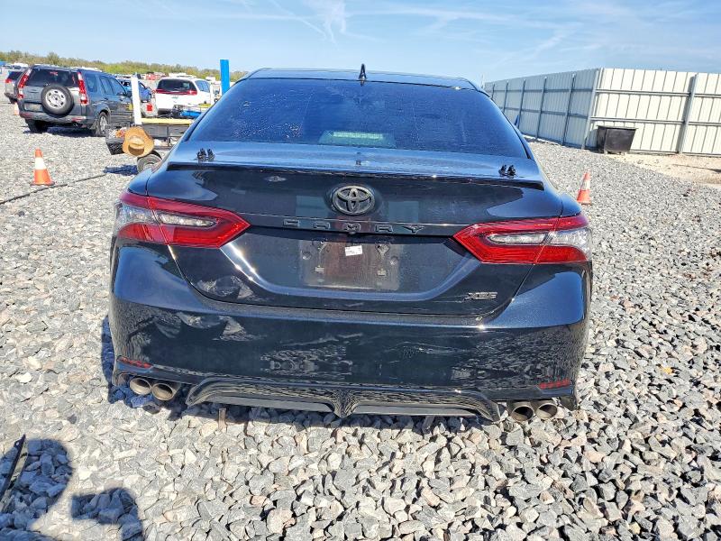 Photo 6 from auction – 2022 TOYOTA CAMRY XSE with VIN 4T1K61AK2NU032764